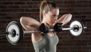 woman lifting weights