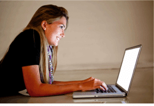 woman shopping online